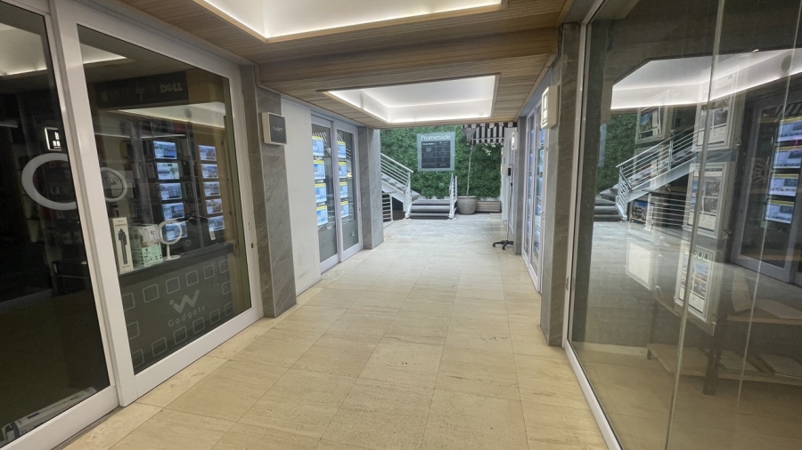 To Let commercial Property for Rent in Camps Bay Western Cape